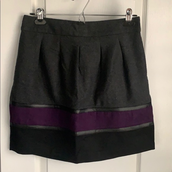Brand new grey wool skirt - Picture 1 of 4